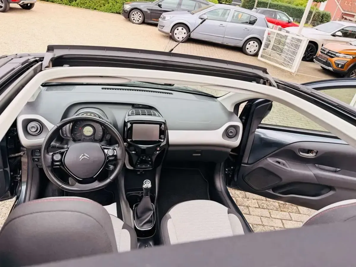 Gebraucht Citroën C1 82 PS (60 kW) 2018 Gris carlinite Kleinwagen
