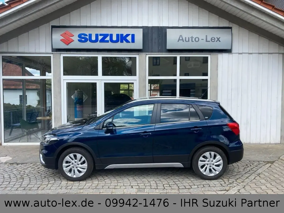 Gebraucht Suzuki SX4 S-Cross Comfort 129 PS (94 kW) 2021 Blau SUV