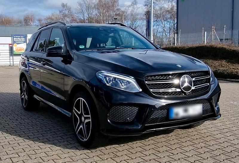Gebraucht Mercedes GLE350 258 PS (189 kW) 2016 Schwarz SUV