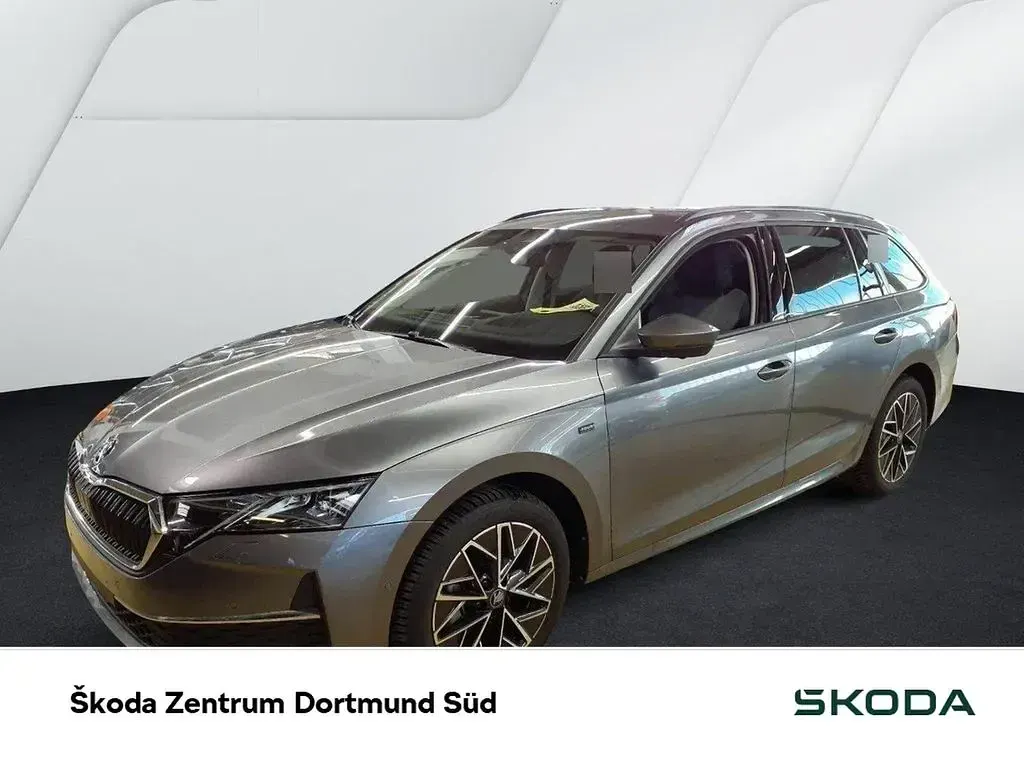 Gebraucht Skoda Octavia Tour 150 PS (110 kW) 2025 Kombi