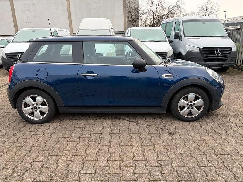 Gebraucht Mini ONE 102 PS (75 kW) 2017 Blau Kleinwagen