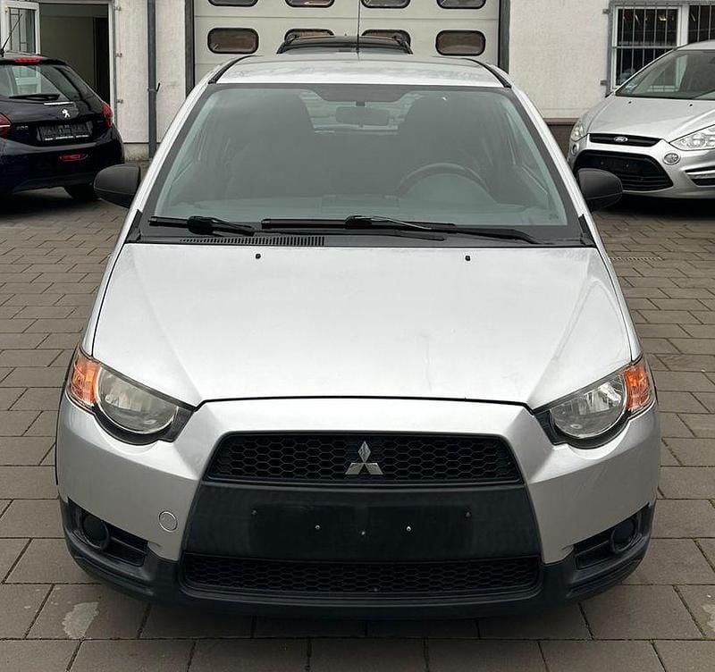 Gebraucht Mitsubishi Colt 75 PS (55 kW) 2010 Grau Kleinwagen