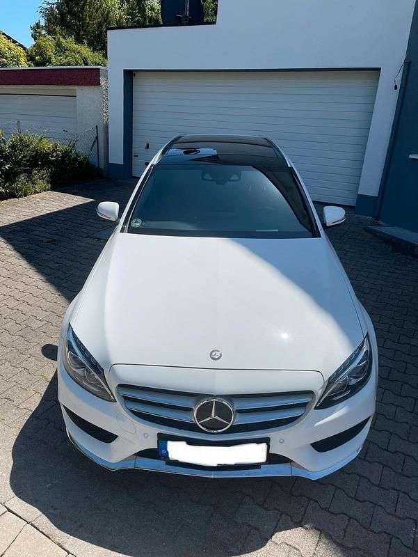 Gebraucht Mercedes C300 AMG 203 PS (149 kW) 2015 Weiß Kombi
