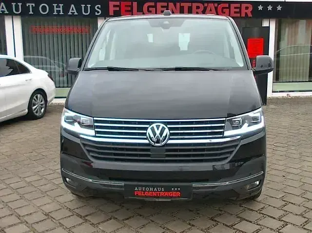 Używany VW Multivan Generation Six 176 KM (129 kW) 2022 Czarny Minivan