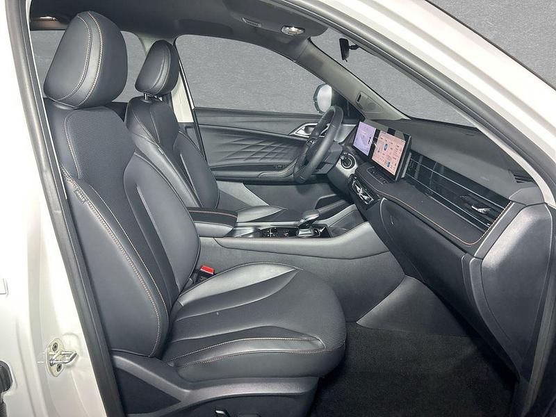 Neu MG HS Luxury 224 PS (164 kW) 2026 Weiss SUV