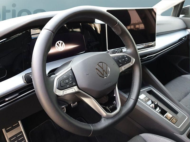 Gebraucht VW Golf VIII 150 PS (110 kW) 2025 Grau Kleinwagen