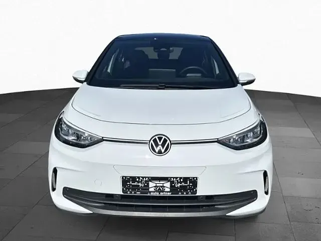Gebraucht VW ID.3 Pro 150 kW (204 PS) 2024 Gletscherweißmetallic Kleinwagen