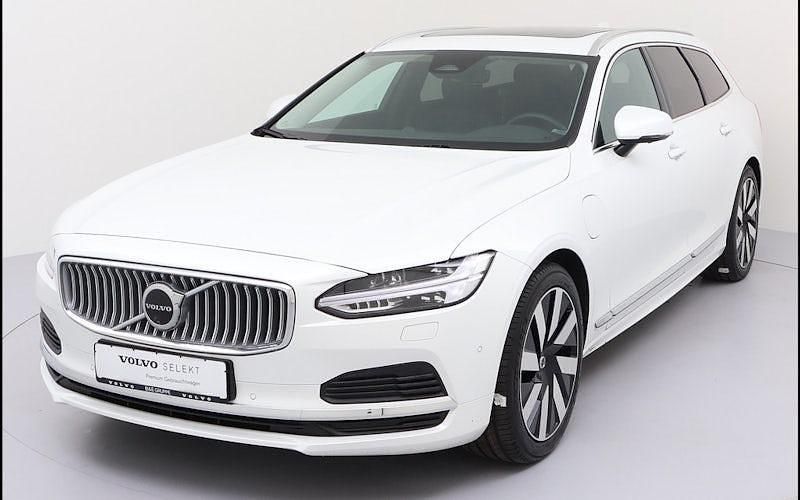 Gebraucht Volvo V90 Plus 350 PS (257 kW) 2025 Weiß Kombi