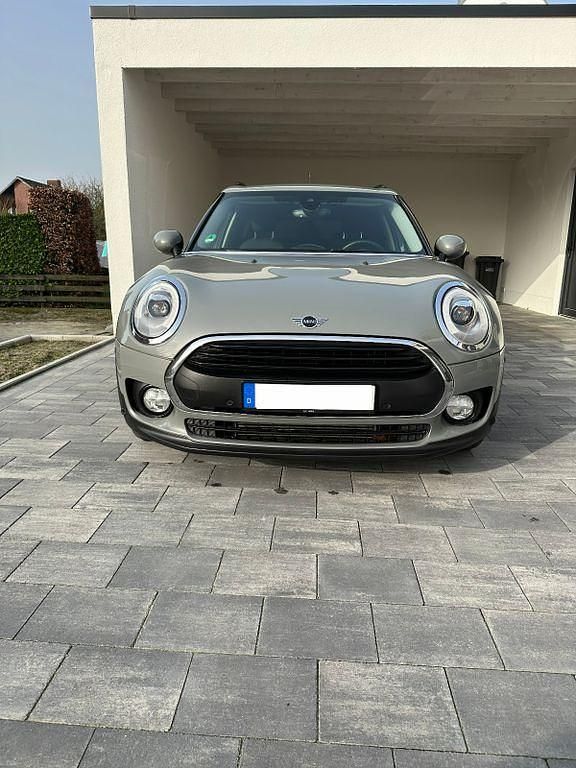 Gebraucht Mini One Clubman 102 PS (75 kW) 2019 Grau Kombi