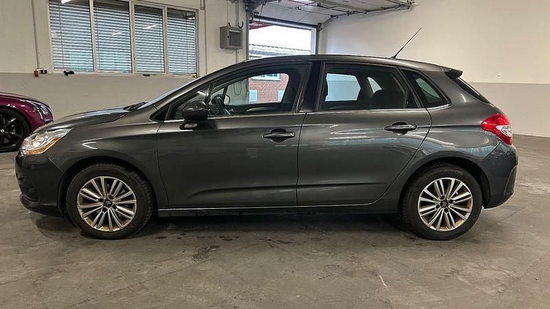 Gebraucht Citroën C4 111 PS (81 kW) 2012 Lack grau shark/metallic klarl Limousine