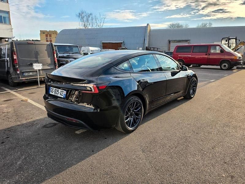 Gebraucht Tesla Model 3 366 kW (498 PS) 2024 Schwarz Limousine