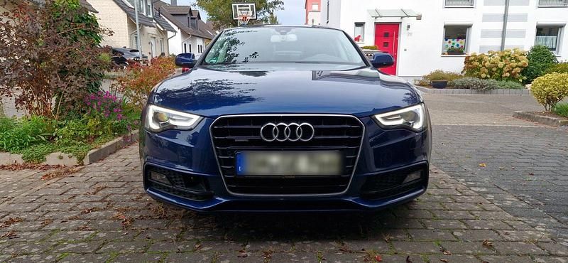 Gebraucht Audi A5 Sportback Design 230 PS (169 kW) 2016 Blau Kleinwagen