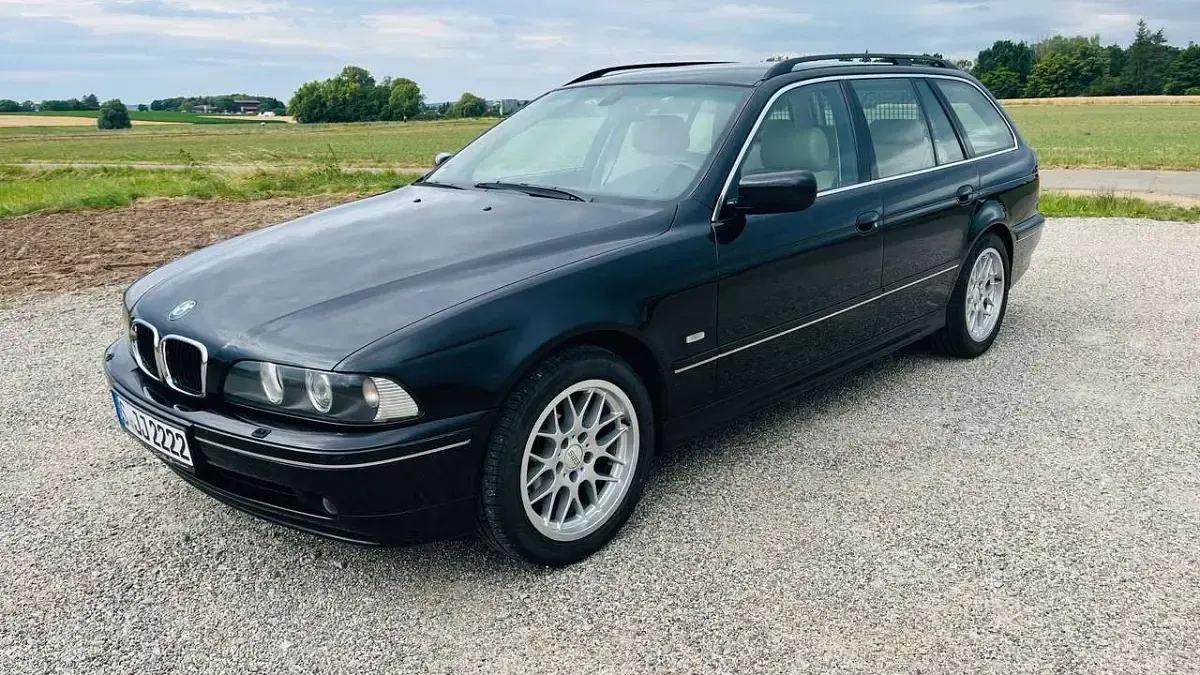 Gebraucht BMW 525 Exclusive 192 PS (141 kW) 2002 Schwarz Kombi