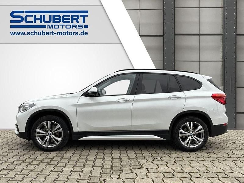 Gebraucht BMW X1 Sport Line 190 PS (139 kW) 2019 Mineralweiß metallic SUV
