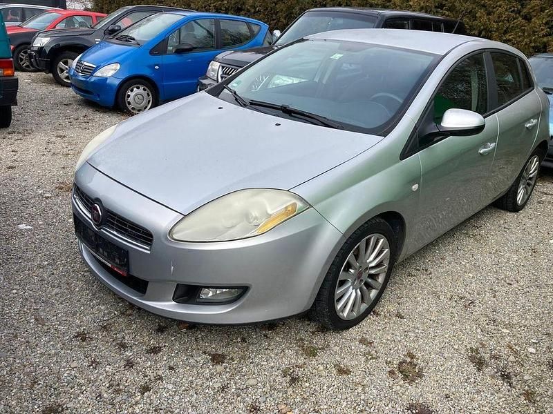 Gebraucht Fiat Bravo Dynamic 120 PS (88 kW) 2009 Kleinwagen