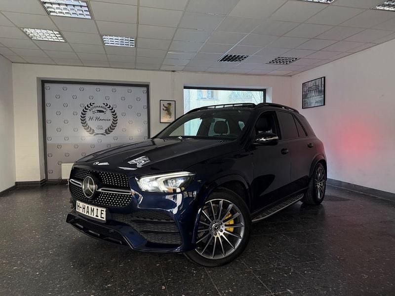 Blau Gebraucht 2019 Mercedes GLE300 AMG SUV | 46.290 € (Guter Preis) - Bild 1/4