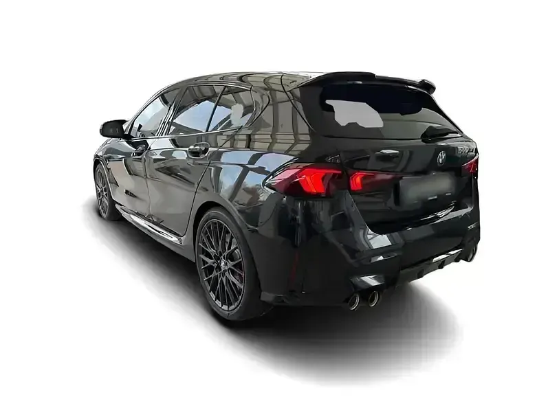 Gebraucht BMW M1 300 PS (220 kW) 2025 Schwarz Coupé