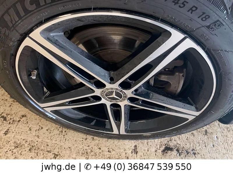 Gebraucht Mercedes CLA250e Progressive 218 PS (160 kW) 2022 Nachtschwarz Limousine