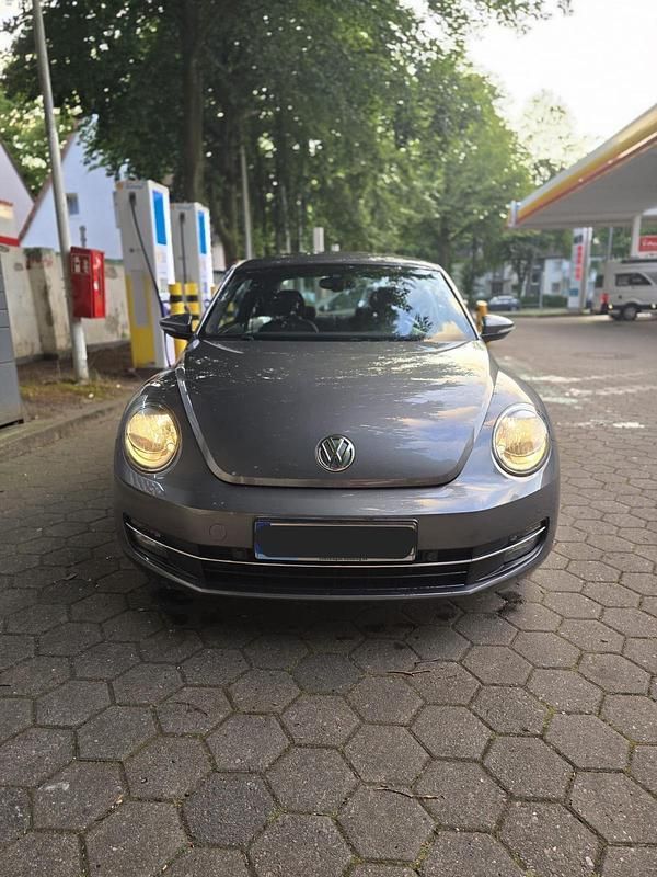 Grau Gebraucht 2013 VW Beetle Coupé | 8.300 € (Superpreis) - Bild 1/4