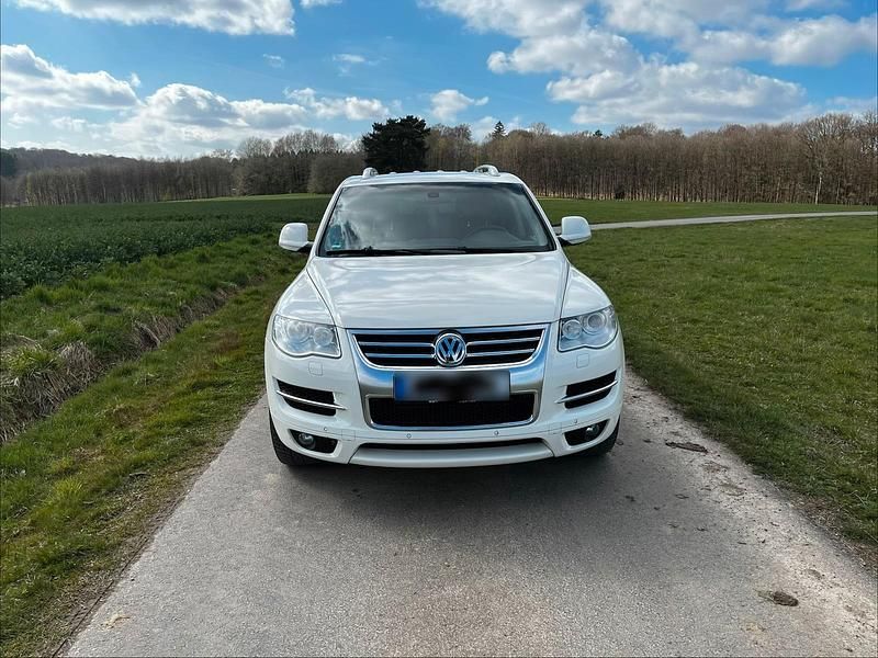 Gebraucht VW Touareg 240 PS (176 kW) 2010 Weiß SUV