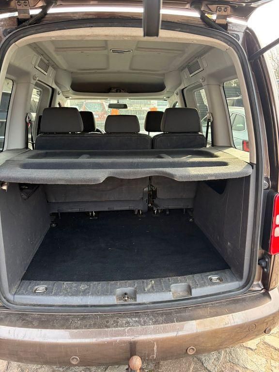 Gebraucht VW Caddy Comfortline 102 PS (75 kW) 2010 Braun Van / Kleinbus