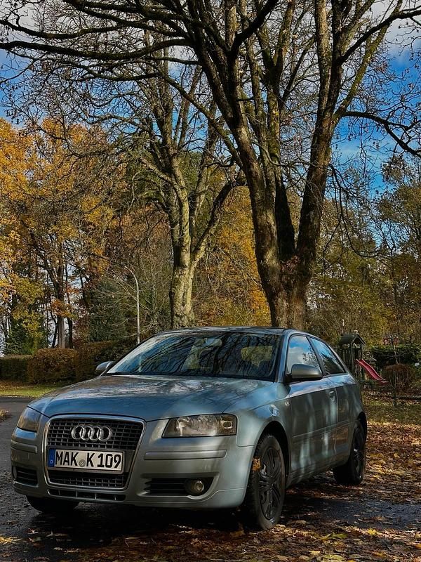 Blau Gebraucht 2006 Audi A3 Limousine | 2.200 € (Guter Preis) - Bild 1/4