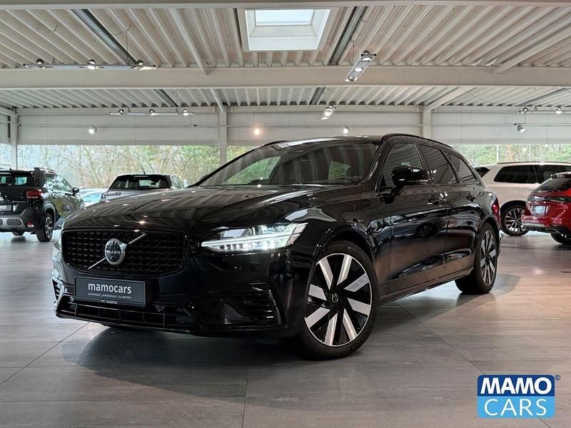 Gebraucht Volvo V90 Plus 455 PS (334 kW) 2024 Schwarz Kombi