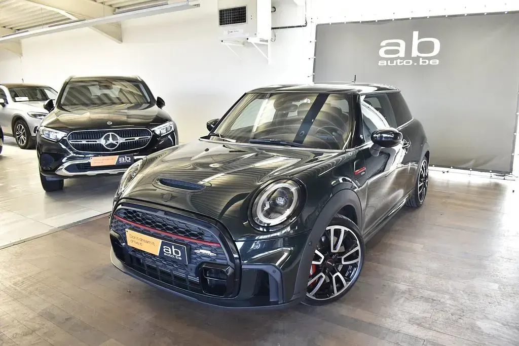 Gebraucht Mini John Cooper Works 231 PS (169 kW) 2022 Grün Kleinwagen