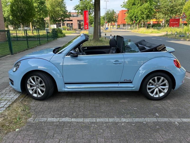 Gebraucht VW Beetle CLUB 105 PS (77 kW) 2015 Blau Kleinwagen