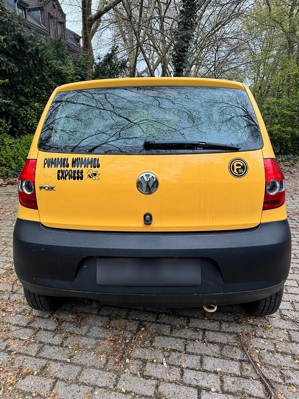 Gebraucht VW Fox 55 PS (40 kW) 2005 Gelb Kleinwagen