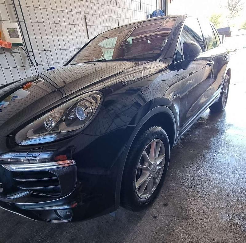 Second-hand Porsche Cayenne 262 CP (192 kW) 2015 SUV