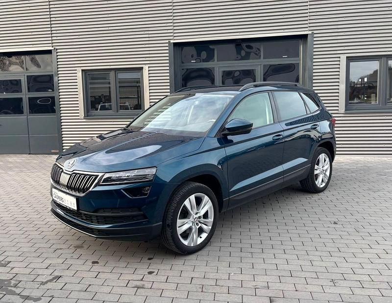 Blau Gebraucht 2019 Skoda Karoq Style SUV | 20.500 € (Fairer Preis) - Bild 1/4