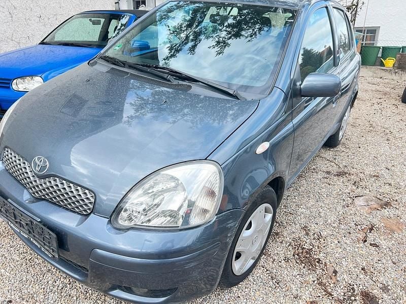 Gebraucht Toyota Yaris 87 PS (63 kW) 2005 Andere farben Kleinwagen