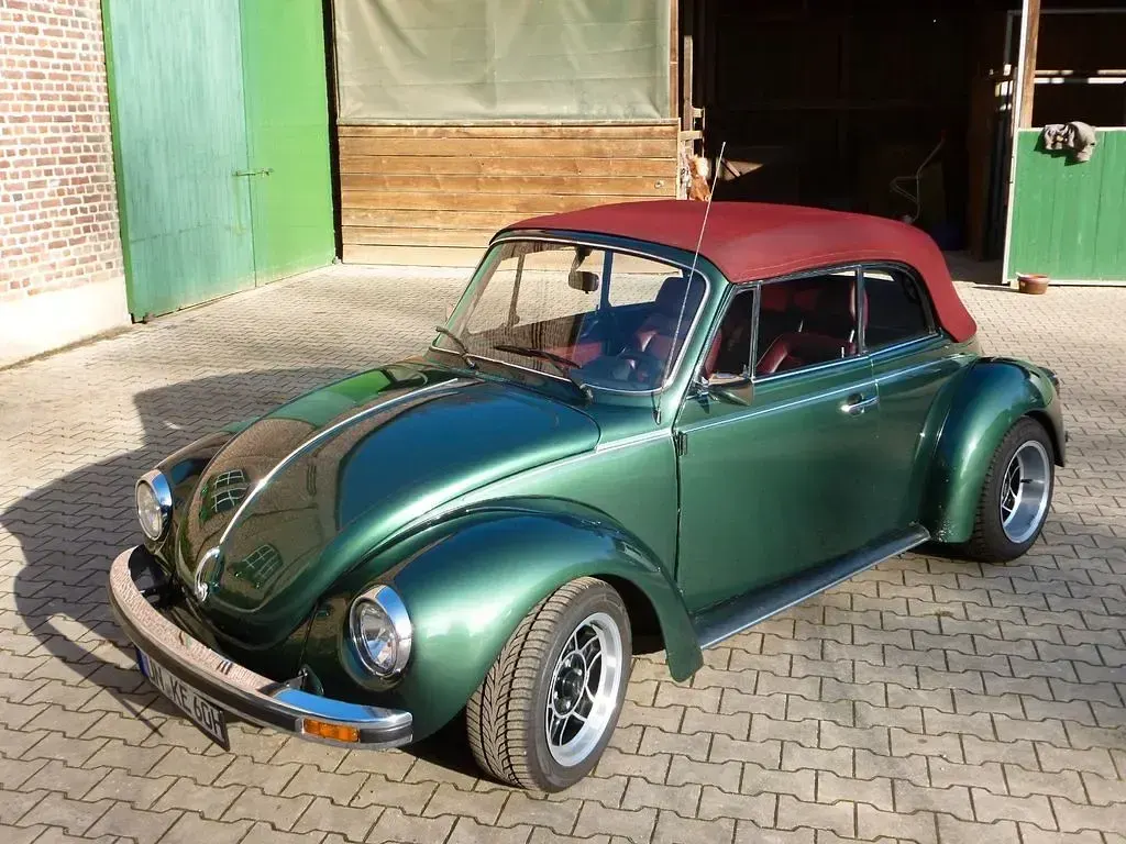 Gebraucht VW Käfer 94 PS (69 kW) 1977 Grün Cabrio