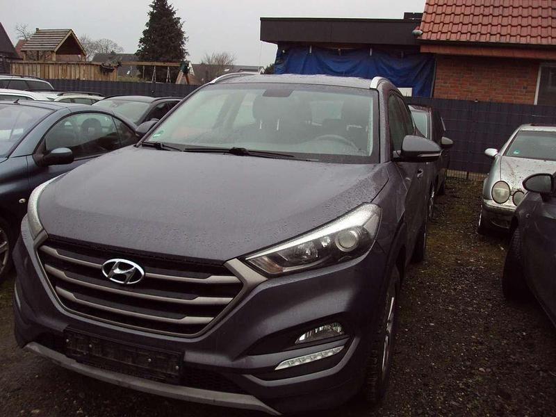 Gebraucht Hyundai Tucson Style 141 PS (103 kW) 2017 Blau SUV