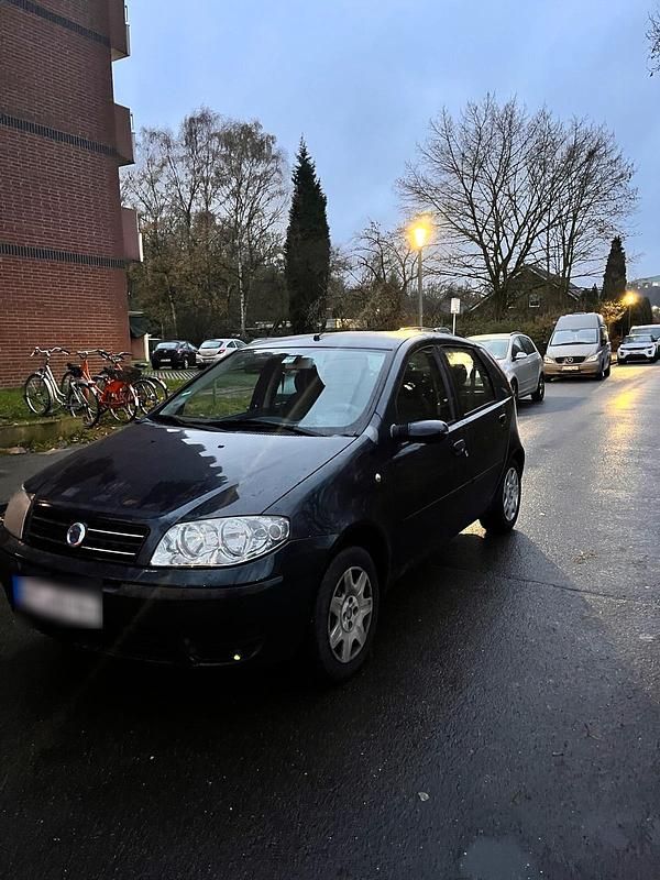 Gebraucht Fiat Punto 95 PS (69 kW) 2005 Schwarz Kleinwagen