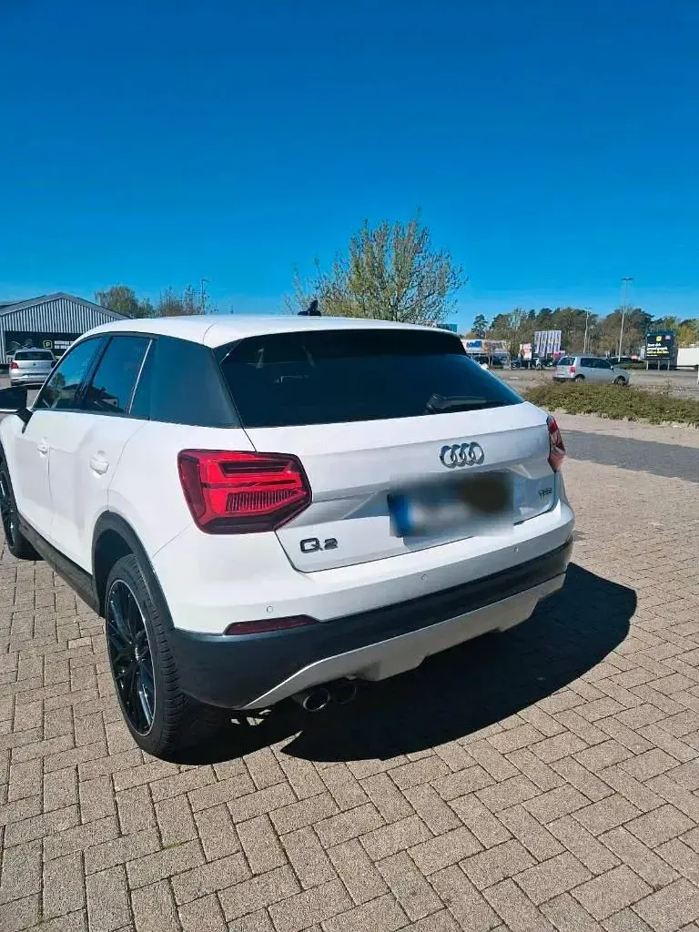 Usata Audi Q2 150 CV (110 kW) 2018 Bianco SUV