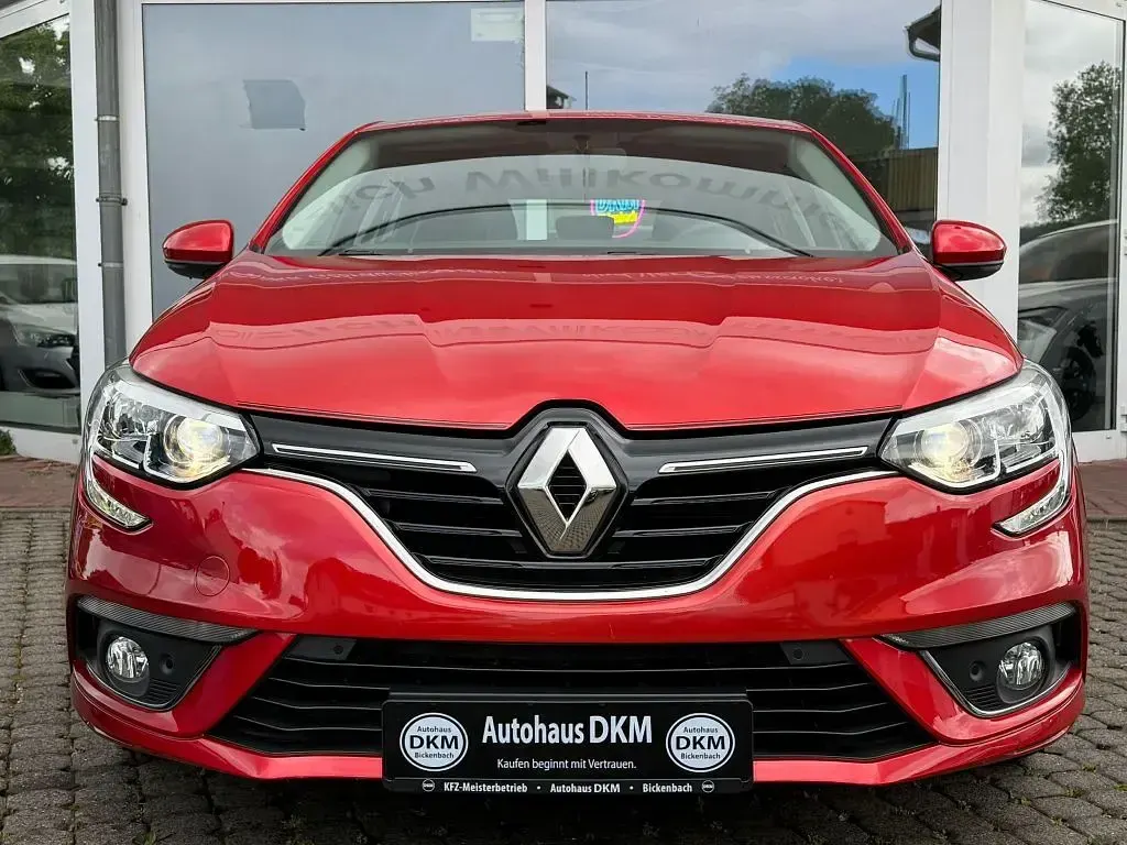 Usata Renault Mégane Experience 101 CV (74 kW) 2017 Rosso Berlina