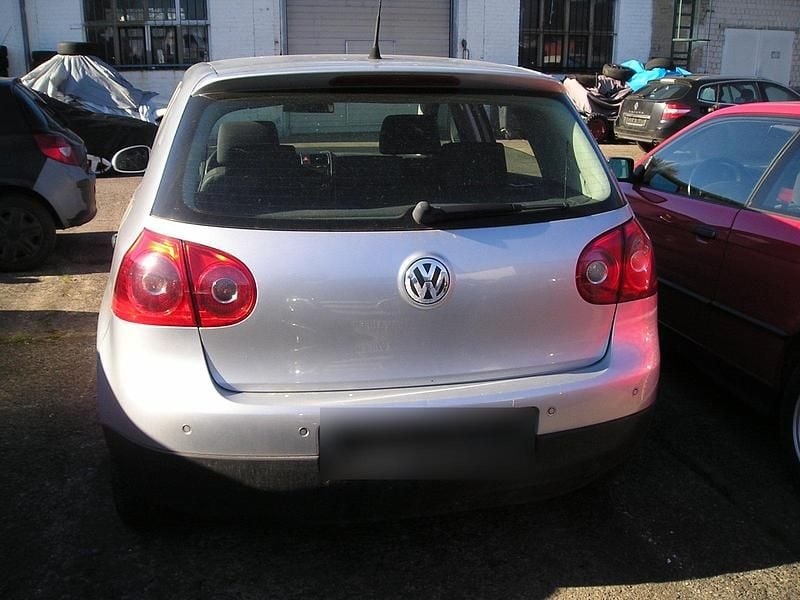 Gebraucht VW Golf IV 105 PS (77 kW) 2005 Silber Limousine