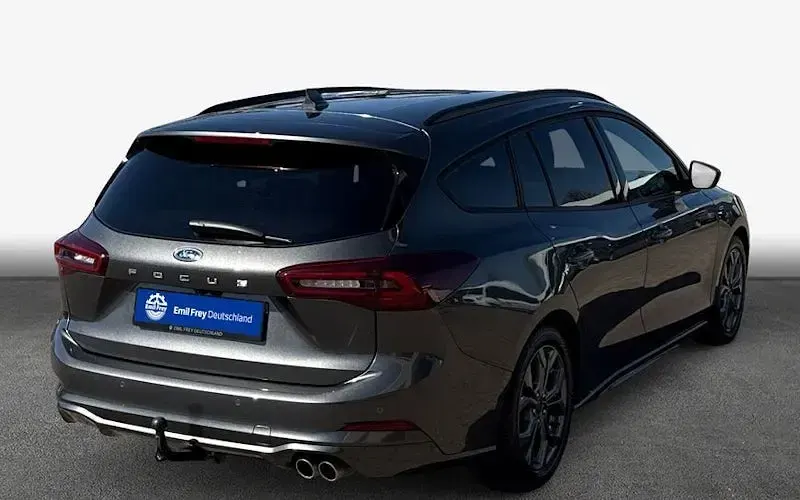 Gebraucht Ford Focus ST-Line X 115 PS (84 kW) 2025 Grau Kombi