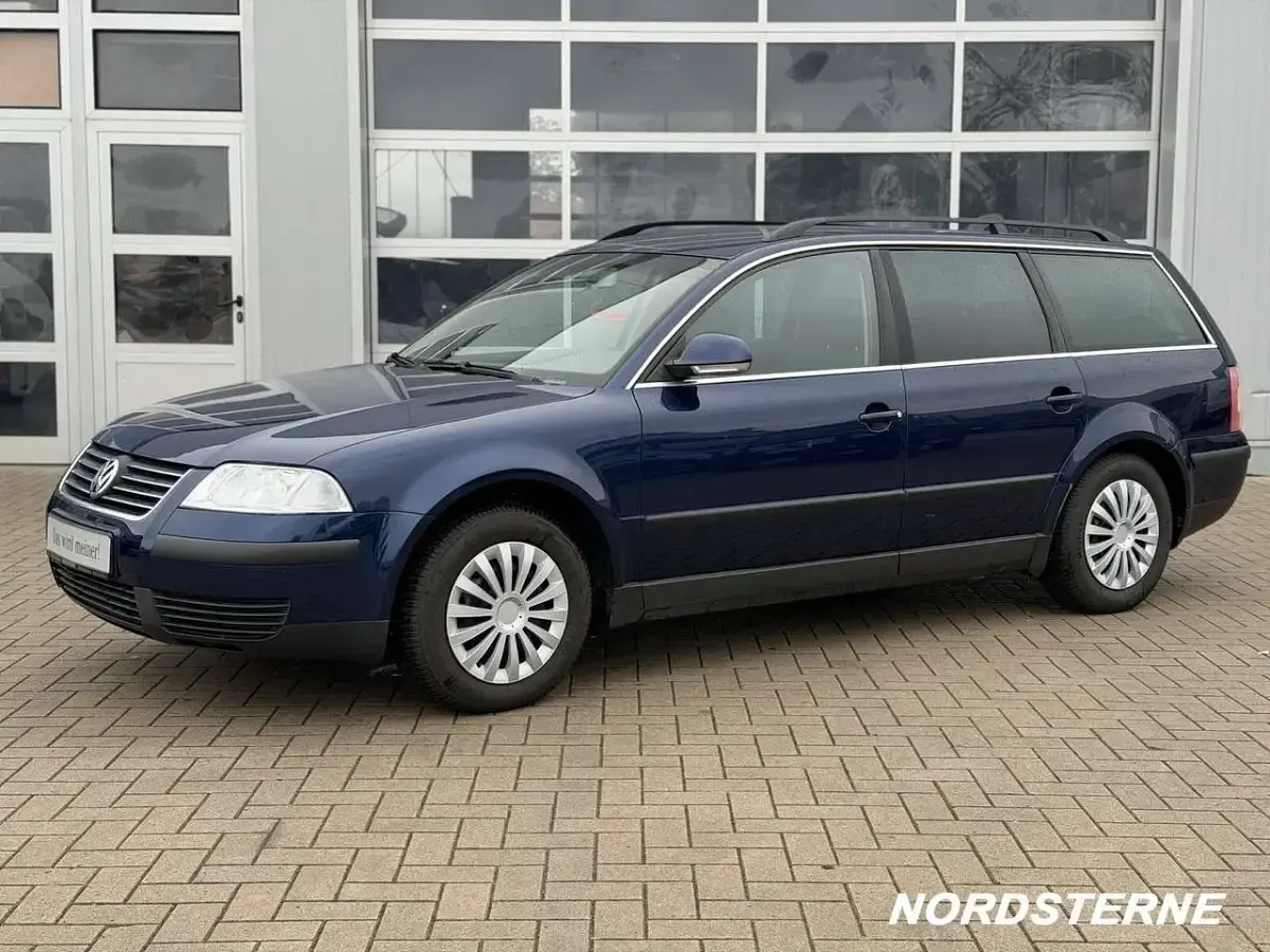 Gebraucht VW Passat 102 PS (75 kW) 2004 Blau Kombi
