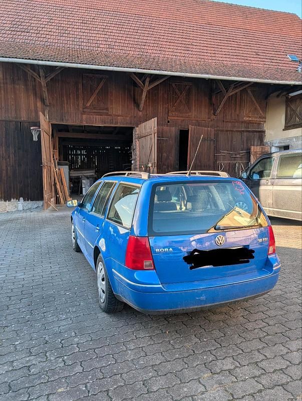 Gebraucht VW Bora 105 PS (77 kW) 2002 Blau Kombi