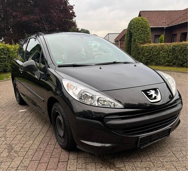 Schwarz Gebraucht 2009 Peugeot 207 Kleinwagen | 1.550 € (Guter Preis) - Bild 1/4