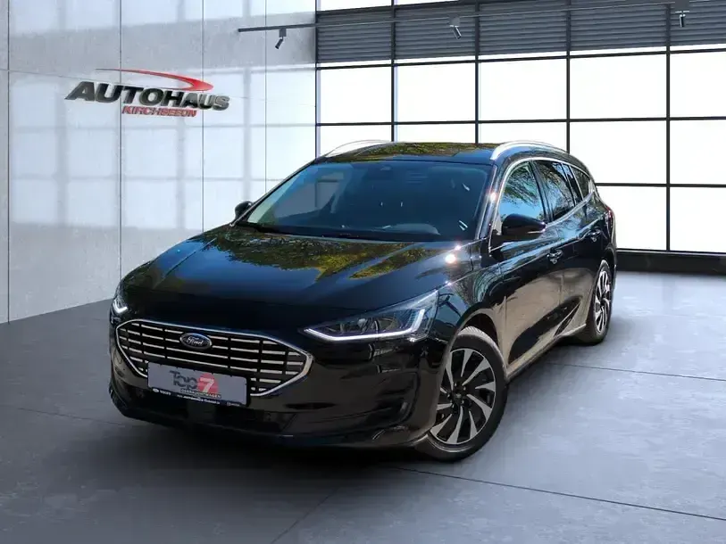 Gebraucht Ford Focus Titanium 125 PS (91 kW) 2024 Obsidianschwarz (metallic) Kombi