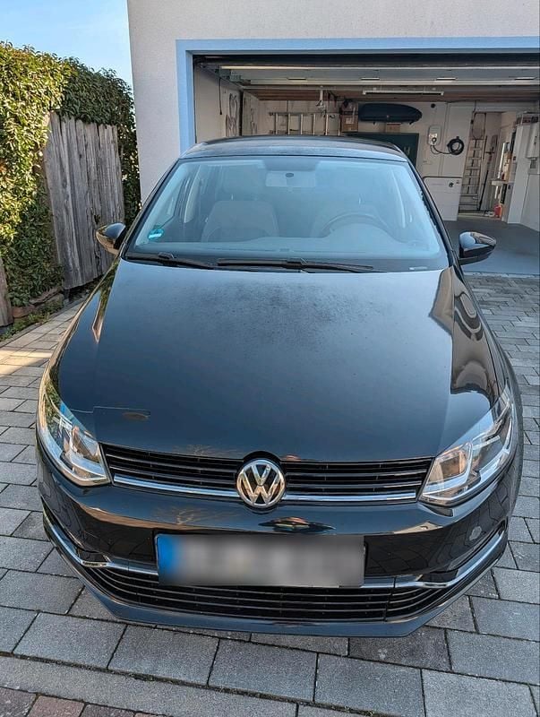 Gebraucht VW Polo 90 PS (66 kW) 2014 Schwarz Kleinwagen