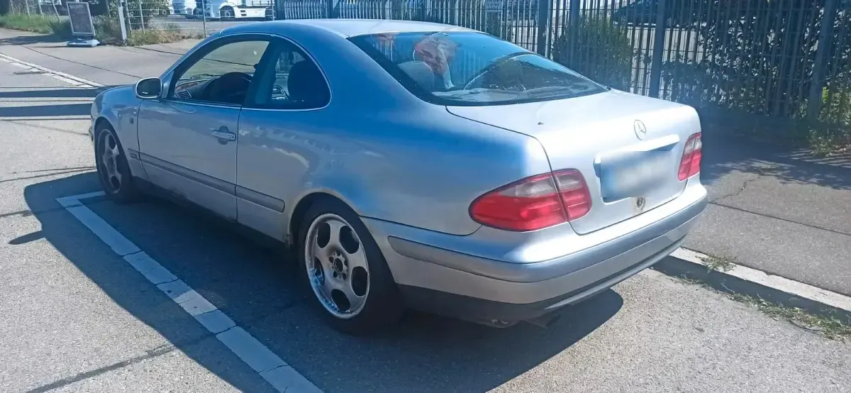 Gebraucht Mercedes CLK200 136 PS (100 kW) 1999 Grau Coupé