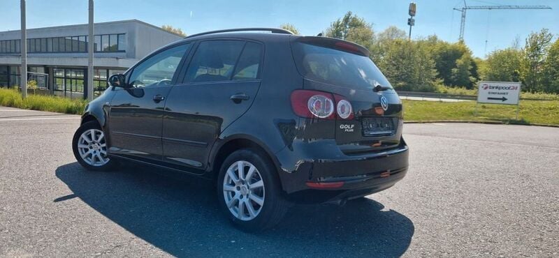 Schwarz Gebraucht 2013 VW Golf Plus Life Van / Kleinbus | 6.799 € (Superpreis) - Bild 1/4