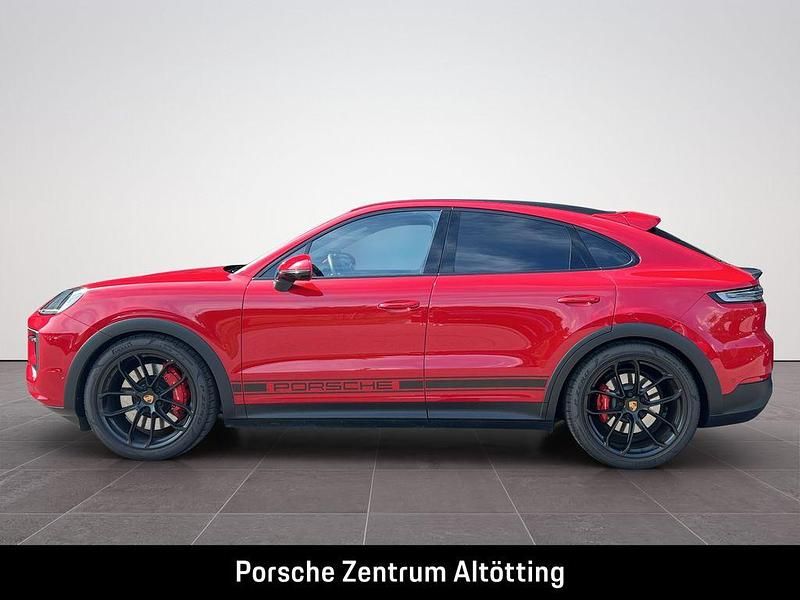Gebraucht Porsche Cayenne GTS 500 PS (367 kW) 2024 Rot SUV