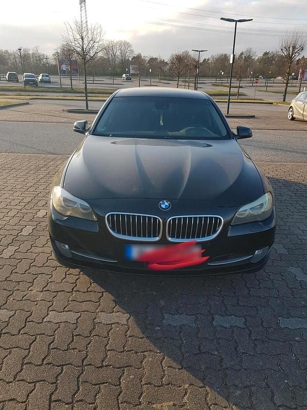 Gebraucht BMW 525 218 PS (160 kW) 2012 Schwarz Limousine