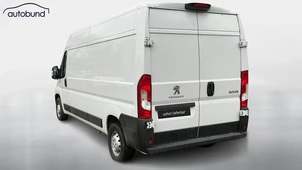 Gebraucht Peugeot Boxer 140 PS (102 kW) 2024 Weiß Van